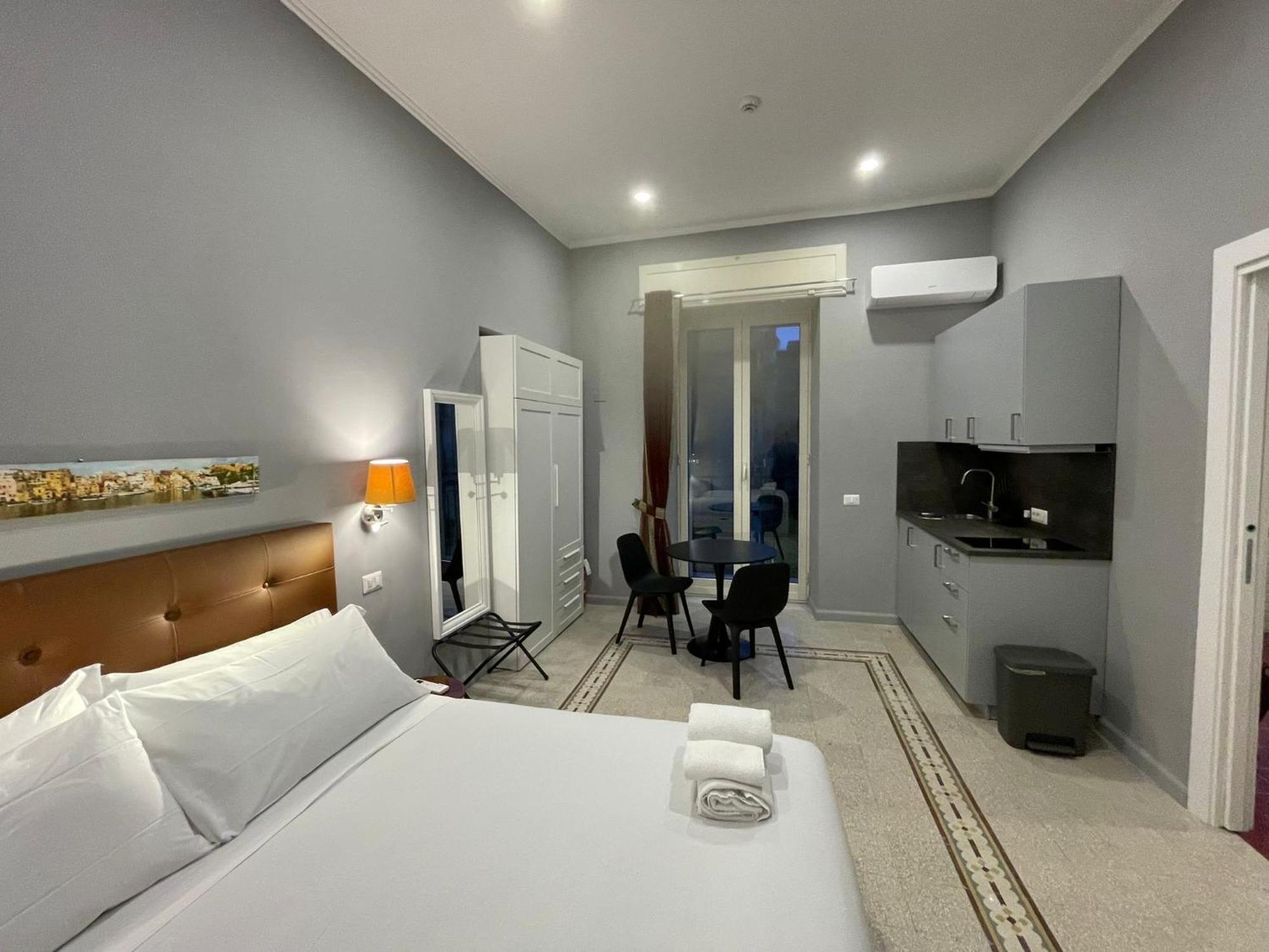 La Cornucopia Appartement Napels Buitenkant foto